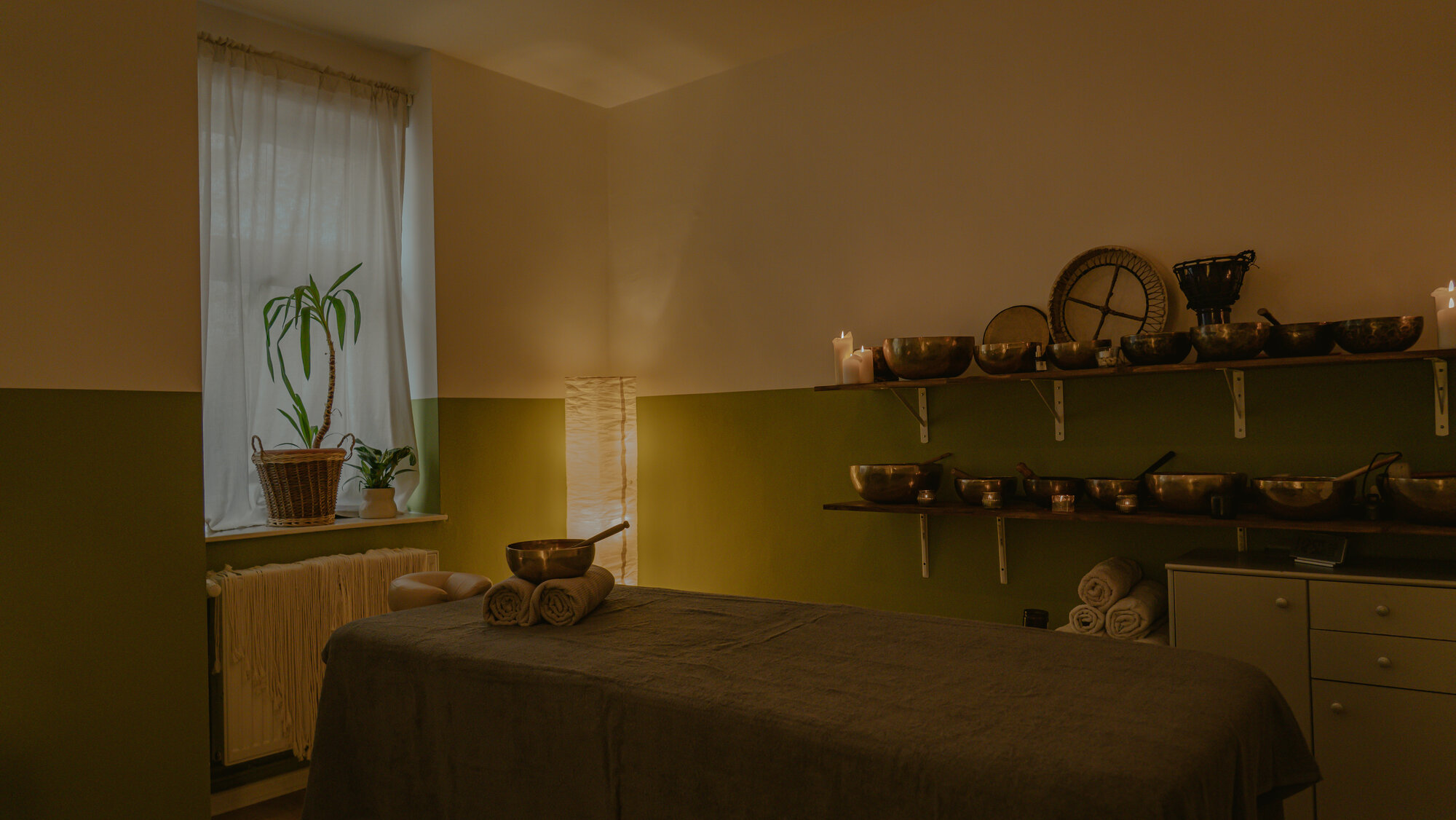 SonicSerenityBerlin wellness sanctuary - authentic Ayurvedic massage room in Berlin